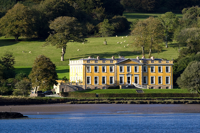 Pohľad na Ballynatray House